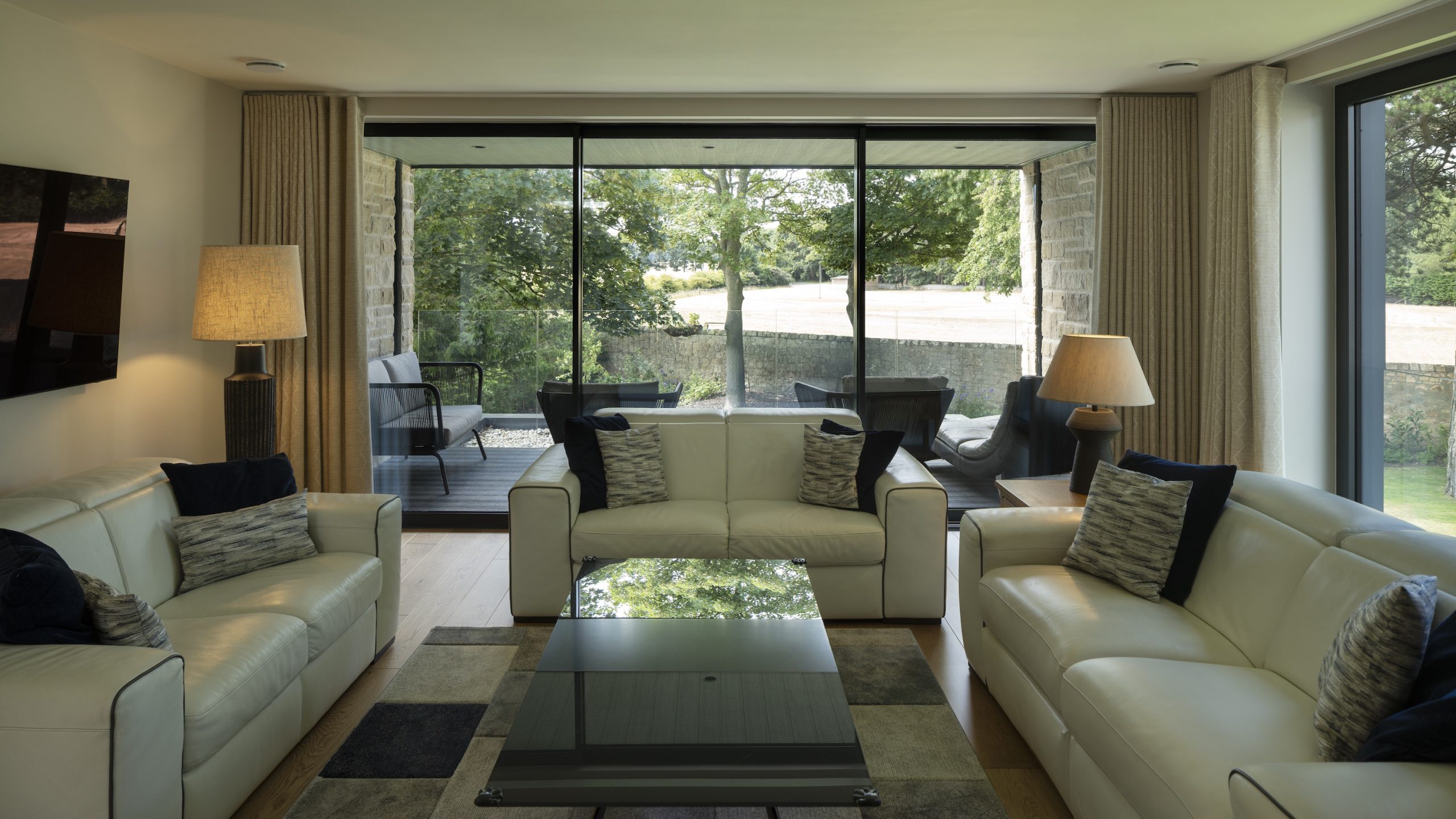 Contemporary drawing room with a view to the garden